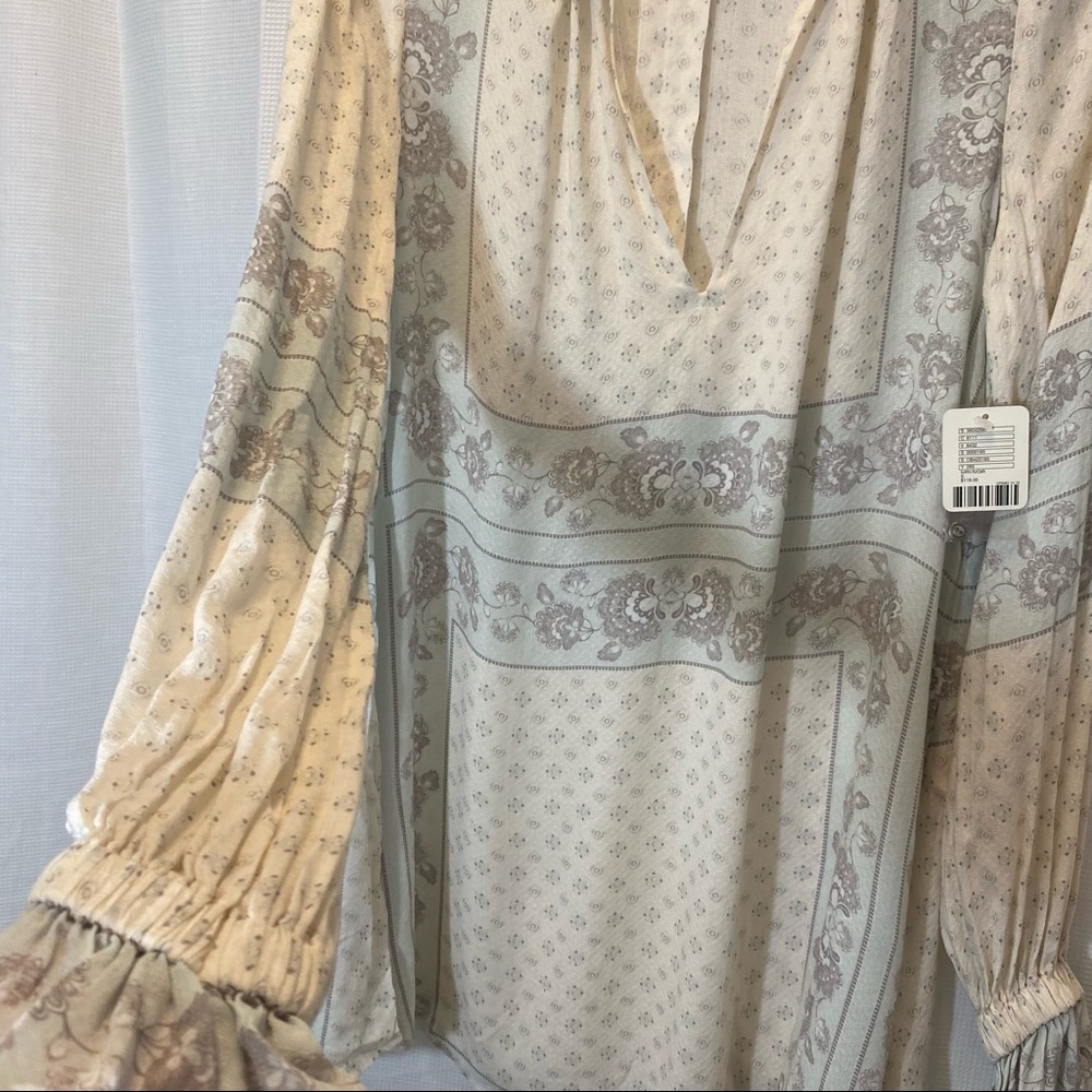 Free People Changing Times Print Tunic in White/Blue - Picture 6 of 10